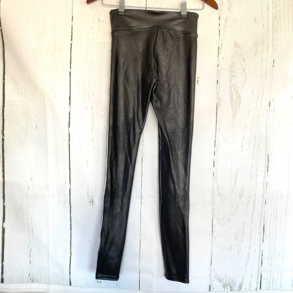 SPANX Faux Leather Side Stripe Leggings XS/TP - Picture 4 of 11